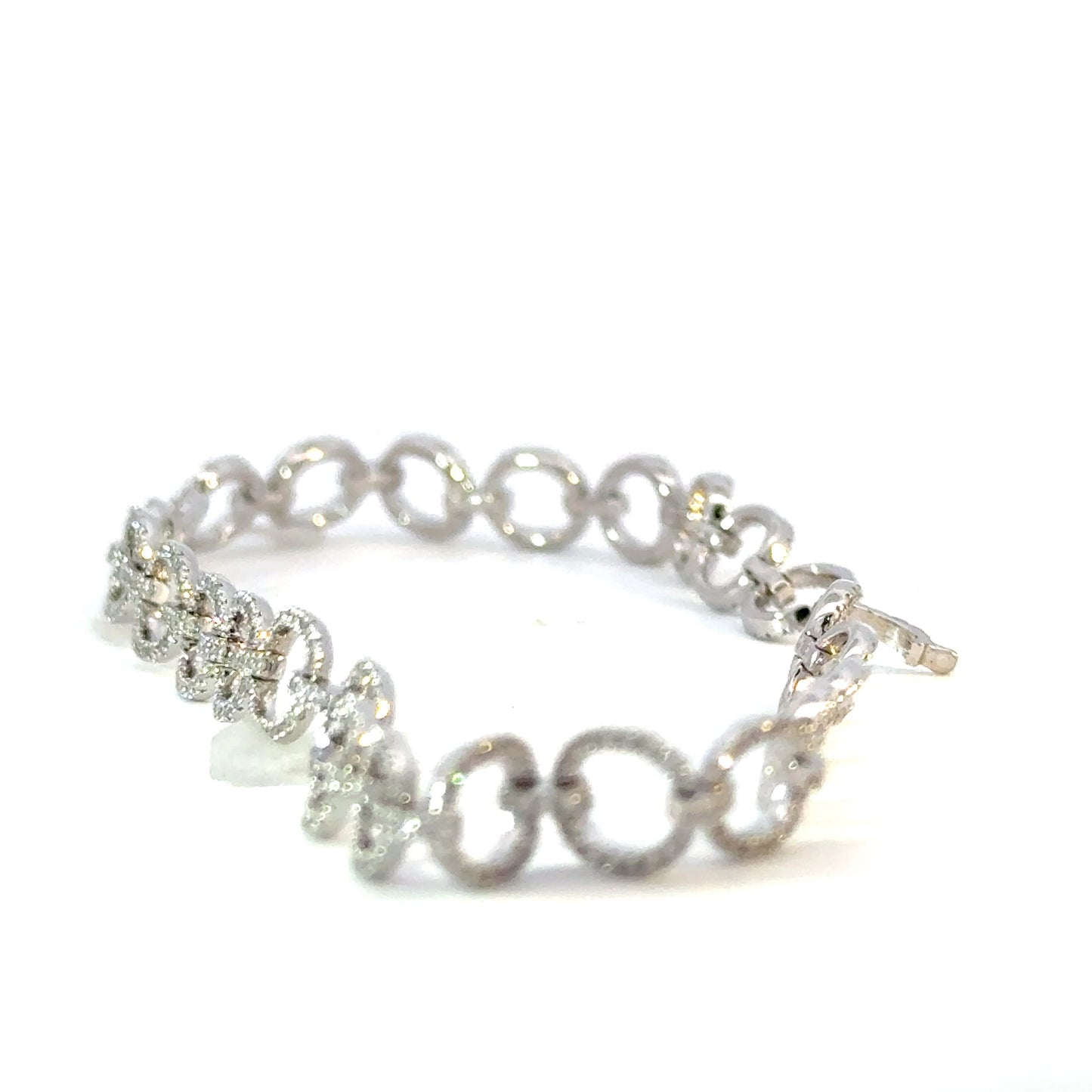 Elegant 18K gold and natural diamonds Bracelet
