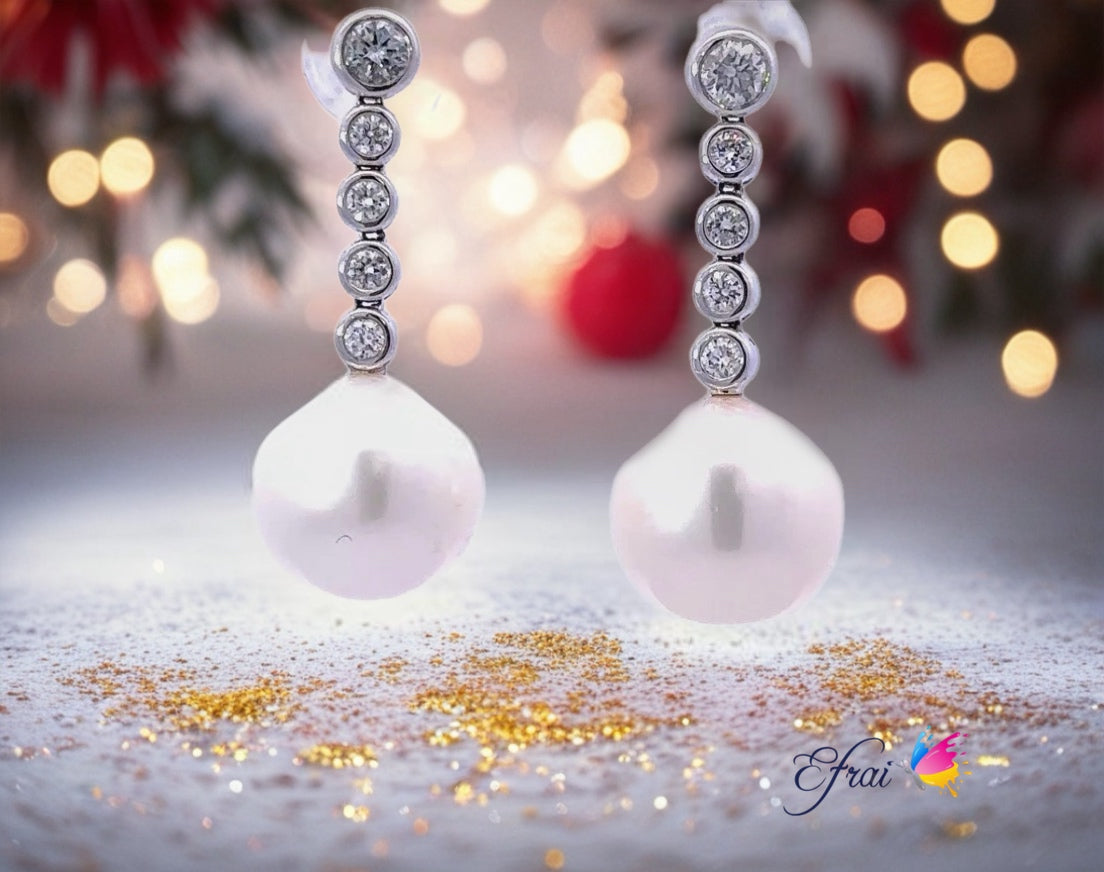 Natural pearls and diamonds earrings