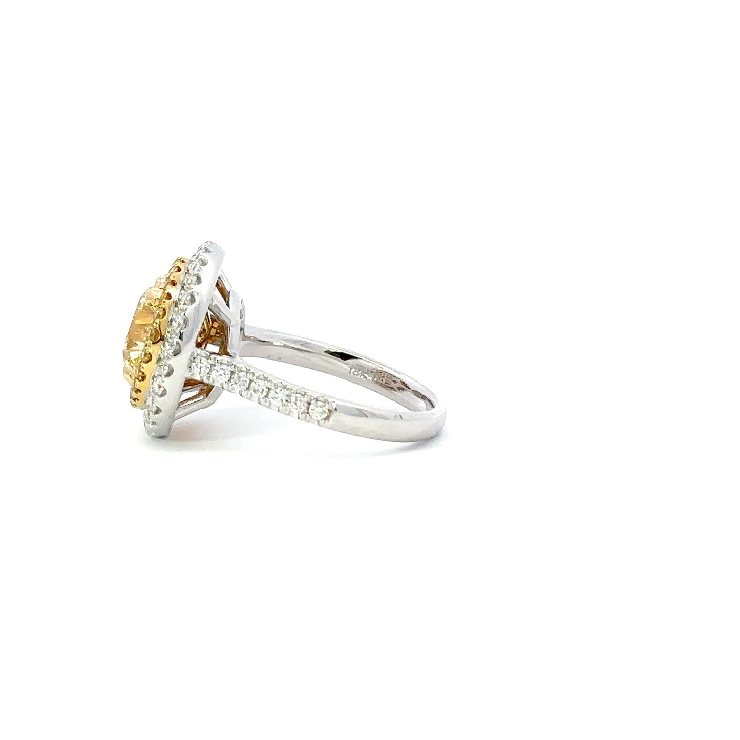 Exquisite GIA Fancy light yellow round diamond ring