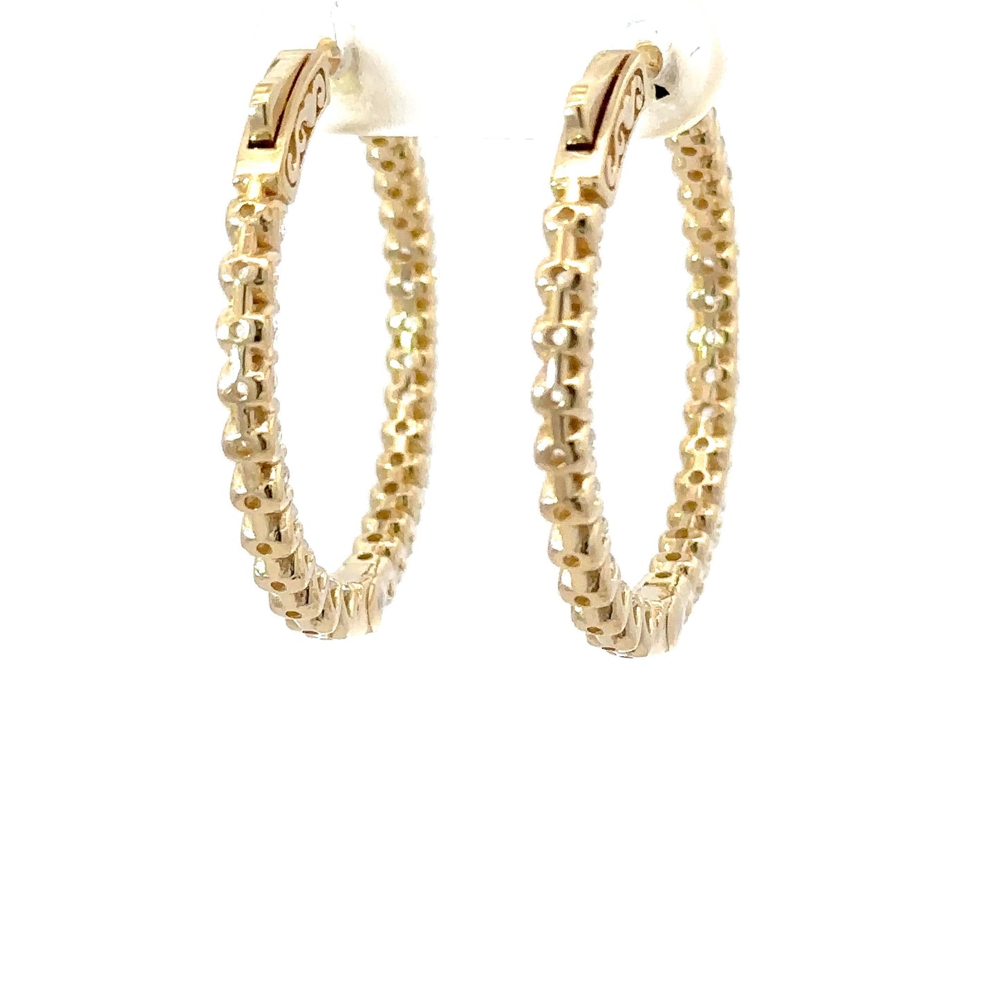 Gorgeous natural diamonds hoops earrings