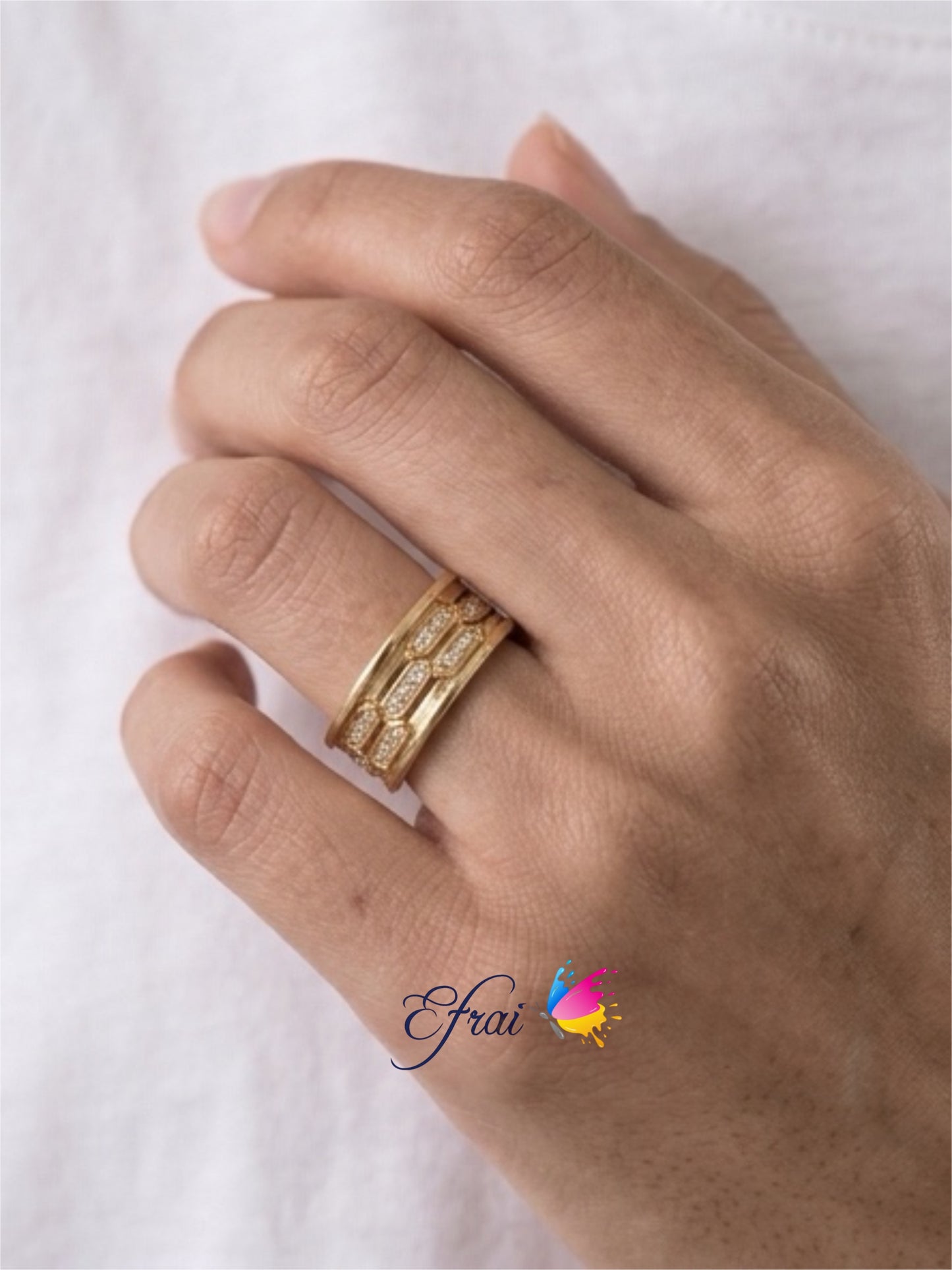 Beautiful natural diamonds ring