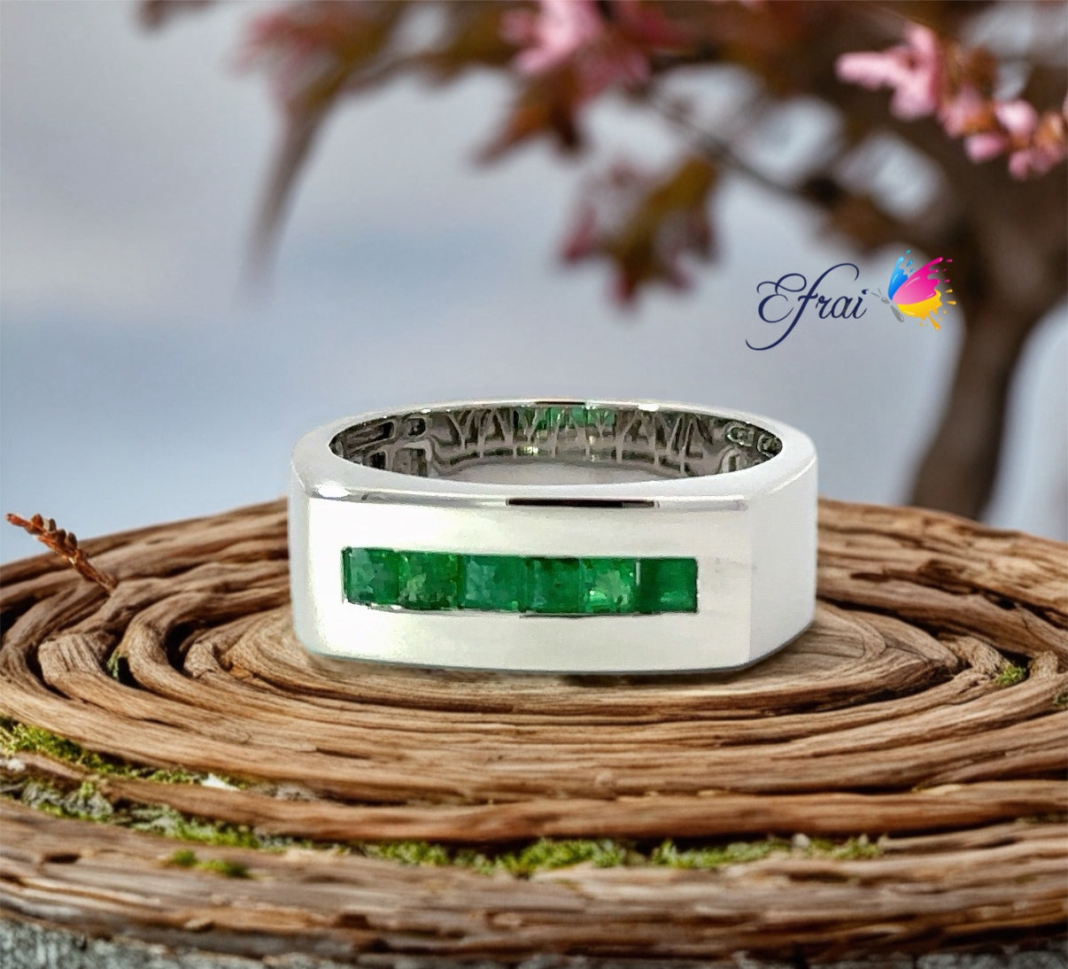 Gorgeous natural emeralds mens ring