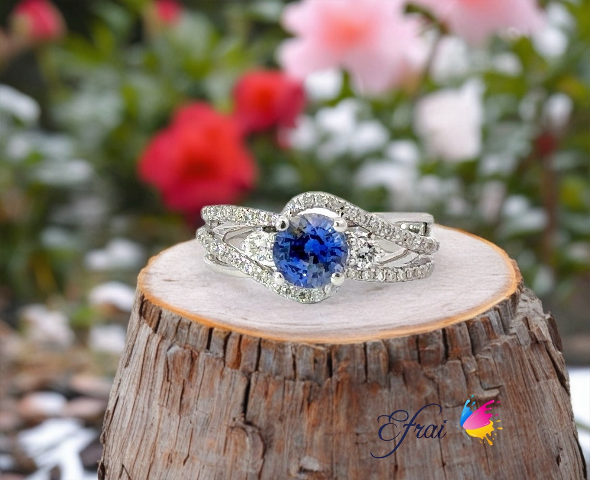Natural round blue sapphire and diamonds ring