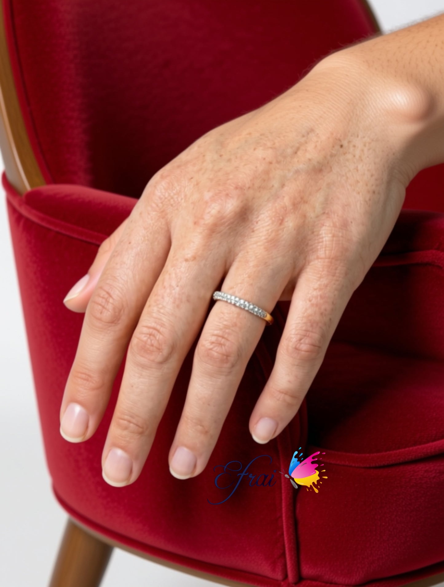 Natural pave round diamonds band