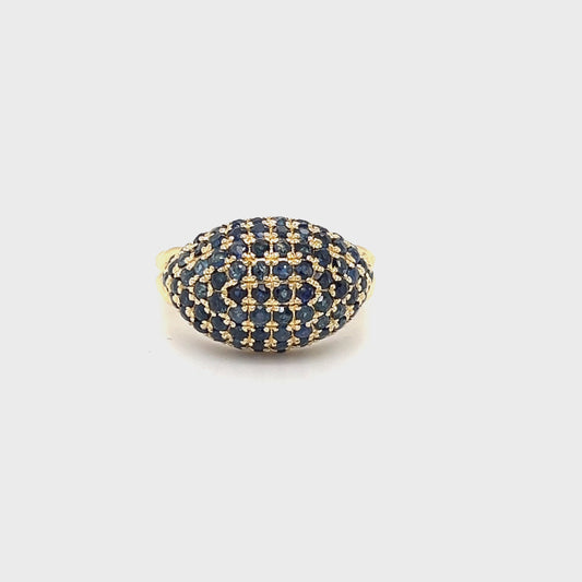 Blue sapphires signet rings