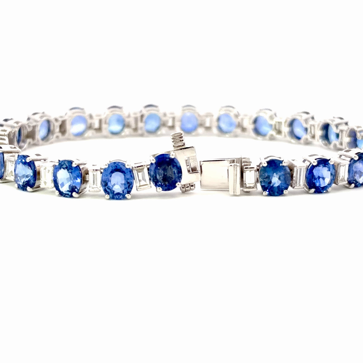 Natural Cornflower Blue Sapphire Oval Tennis Bracelet in White Gold
