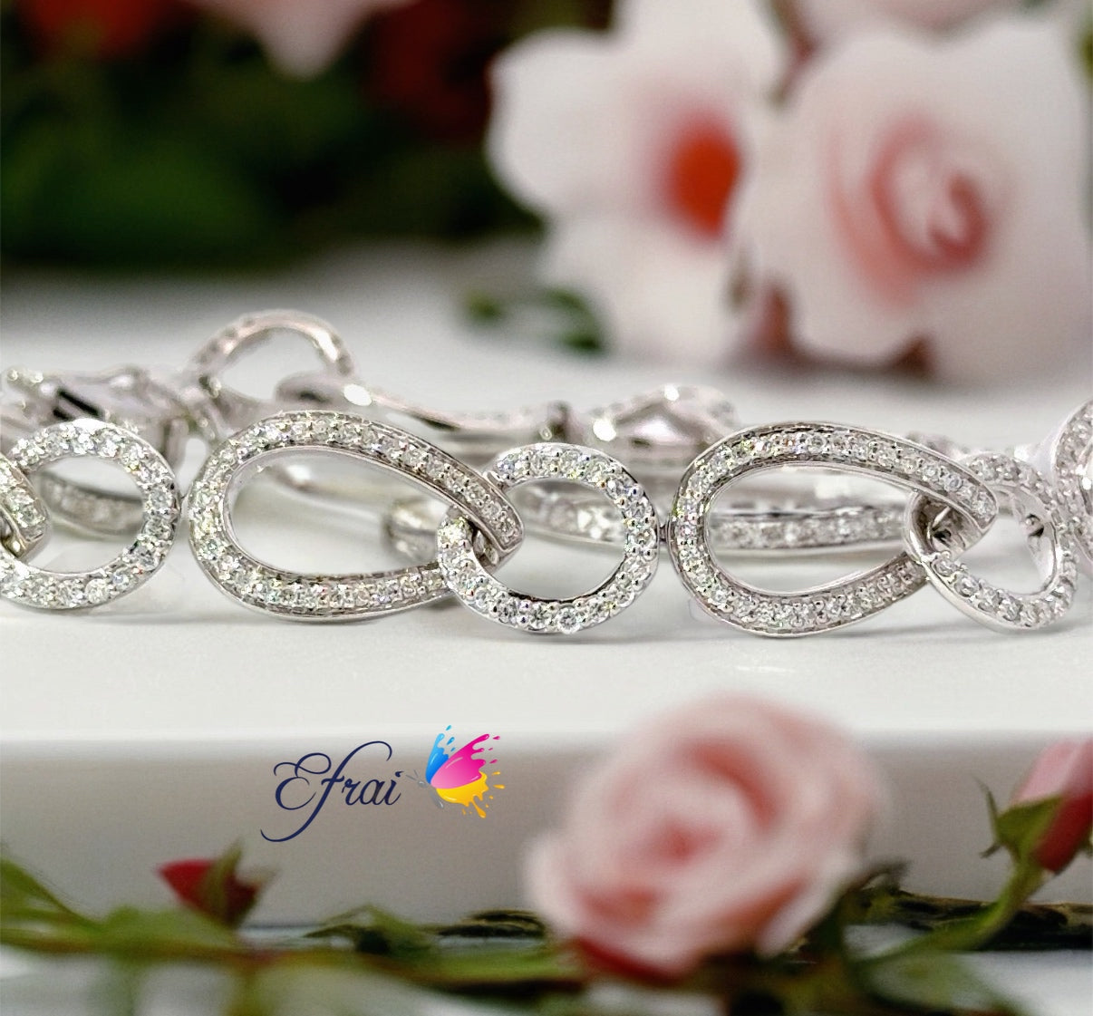 Elegant links of natural diamonds  Bracelet