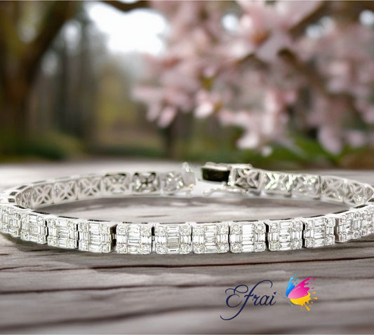 Mesmerizing natural round and baguette diamonds bracelet