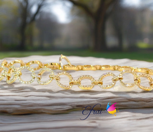 Elegant 18K Gold and natural diamonds Bracelet