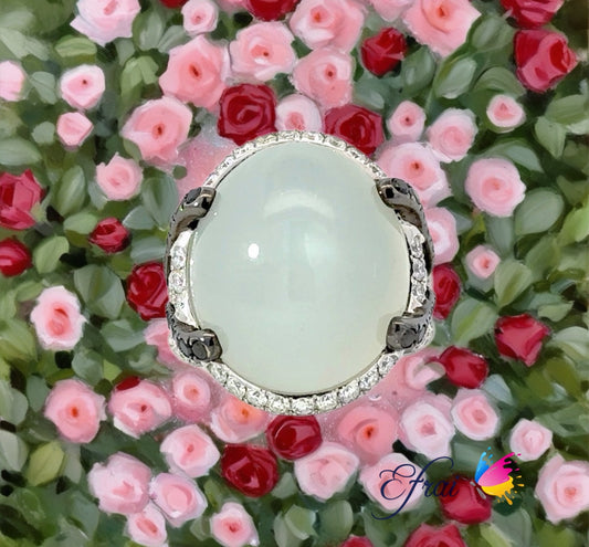 Magnificent uniquely designed natural moonstone and diamonds ring