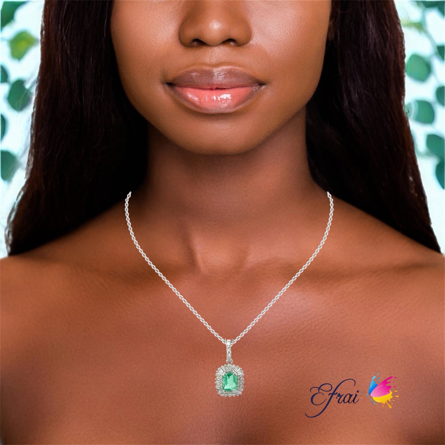 Natural emerald and diamonds necklace