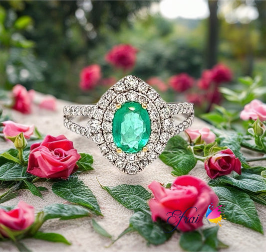 Oval emerald diamonds ring