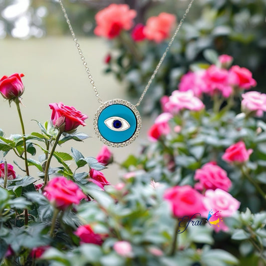Elegant Eye Pendant Necklace