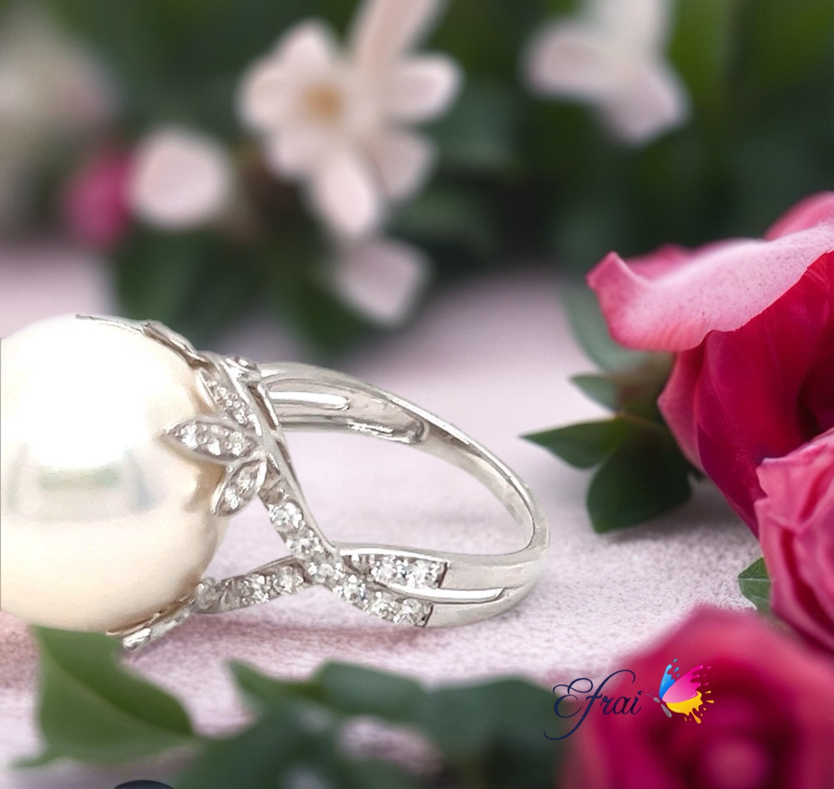 Exotic gorgeous pearl and diamonds ring