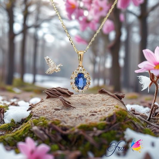 Natural blue sapphire and diamonds pendant