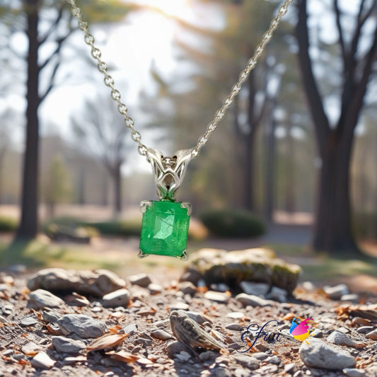 Elegant Emerald Pendant