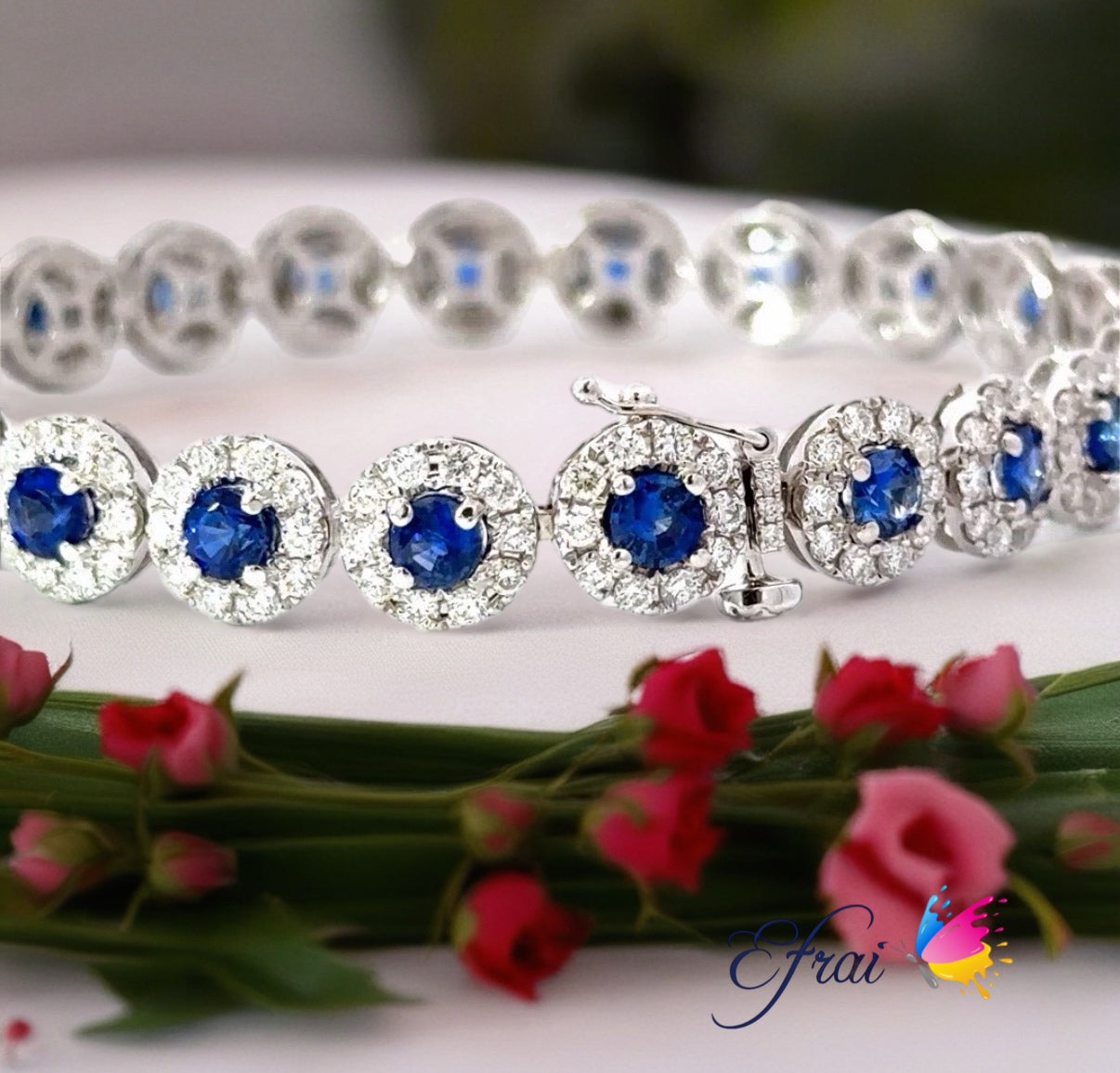 Exotic natural blue sapphires and diamonds bracelet