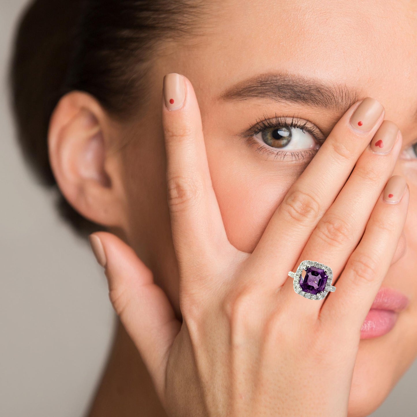 Natural purple emerald and diamonds ring