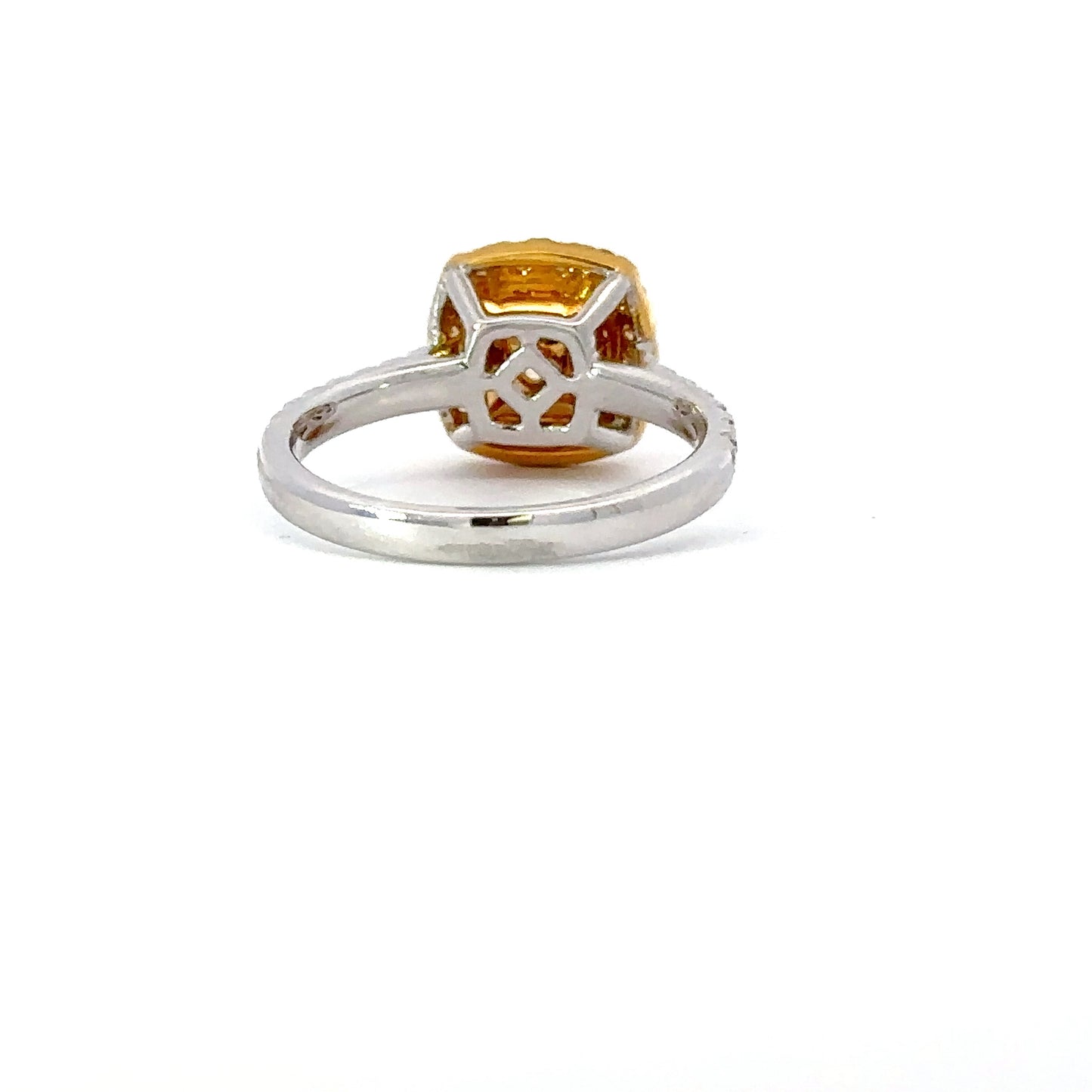 GIA Fancy light yellow diamond ring