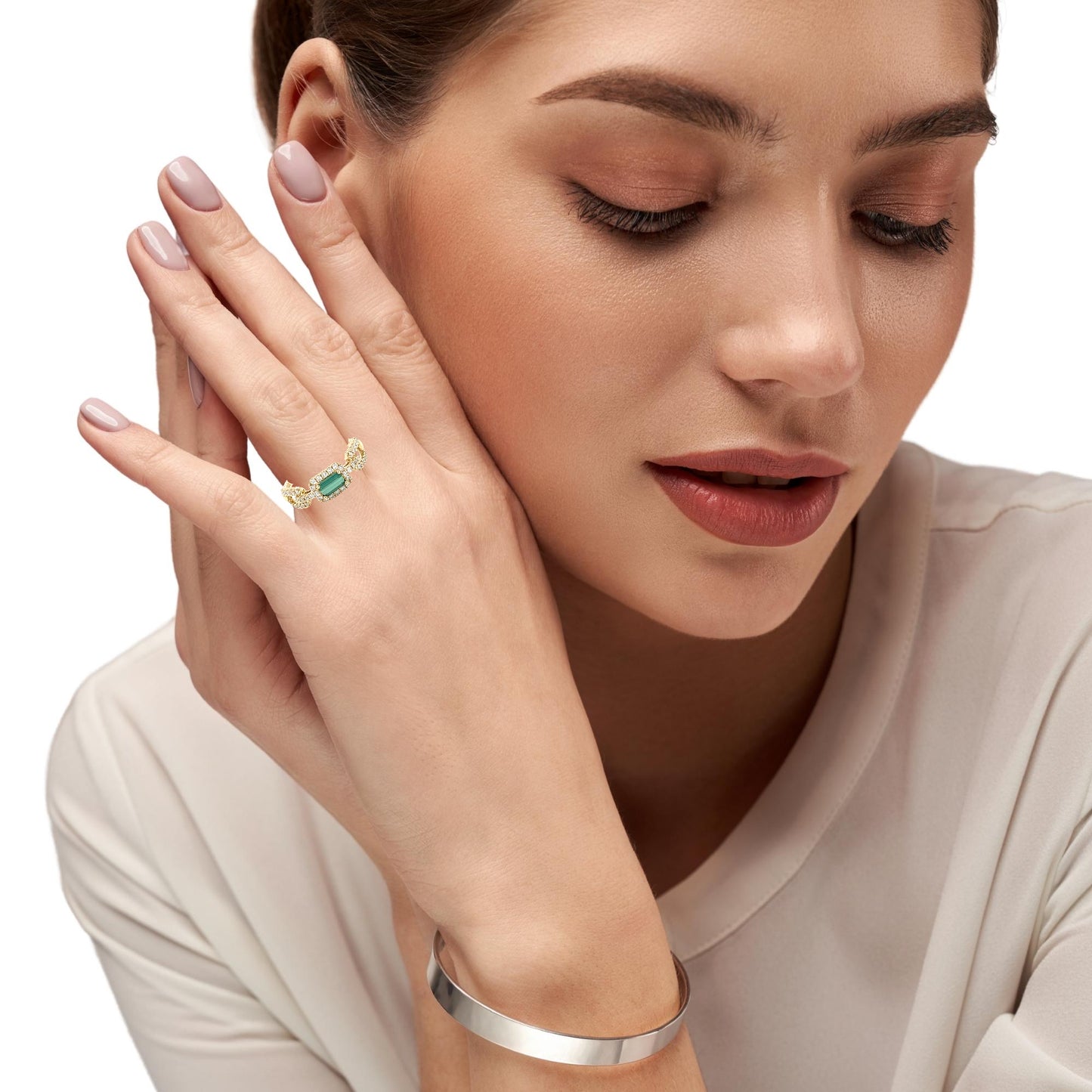 Tourmalines and diamonds rings