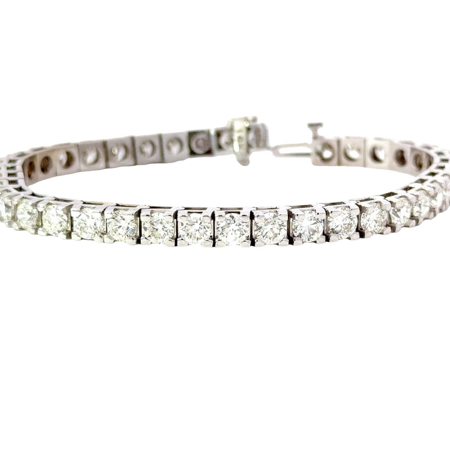 Classic 14k White Gold Round Brilliant Cut Diamond Tennis Bracelet