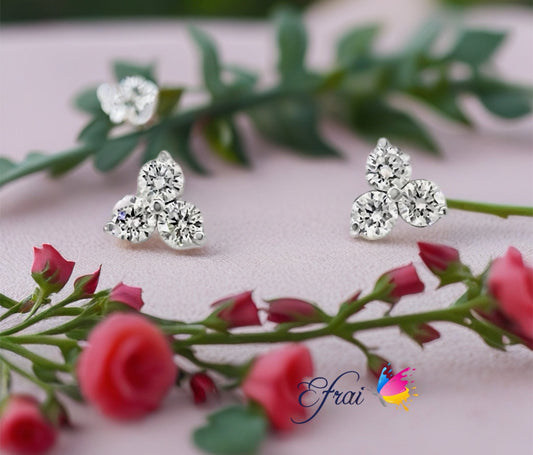 Natural three diamonds studs earrings