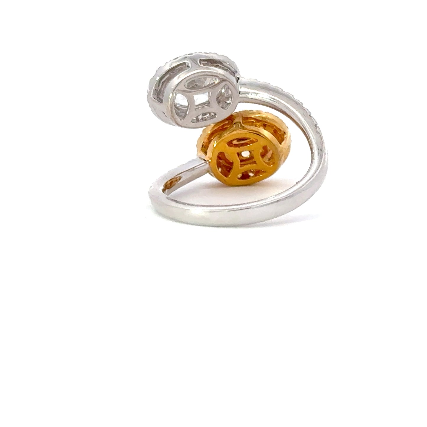 Gorgeous Moi et Toi GIA natural yellow and white oval diamonds ring