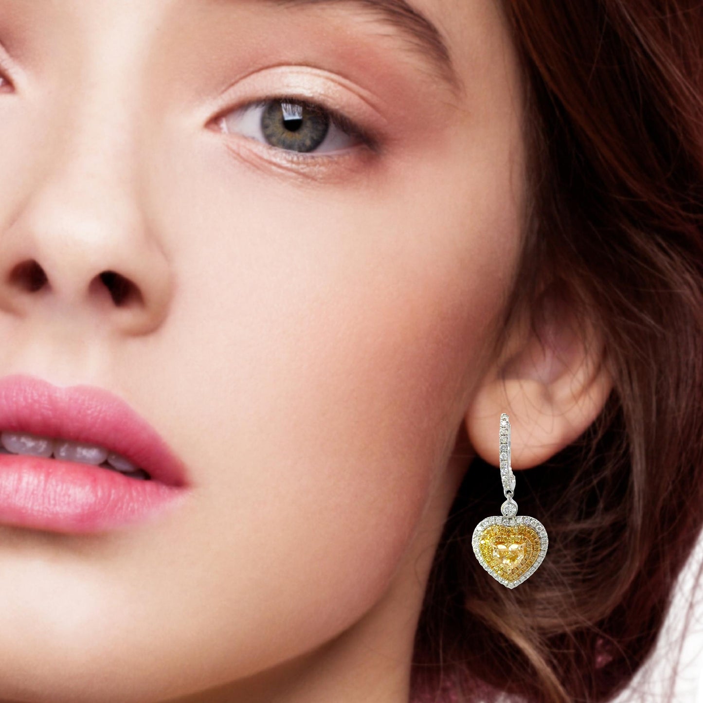 Elegant GIA Fancy light yellow Heart-Shaped Yellow diamonds Earrings