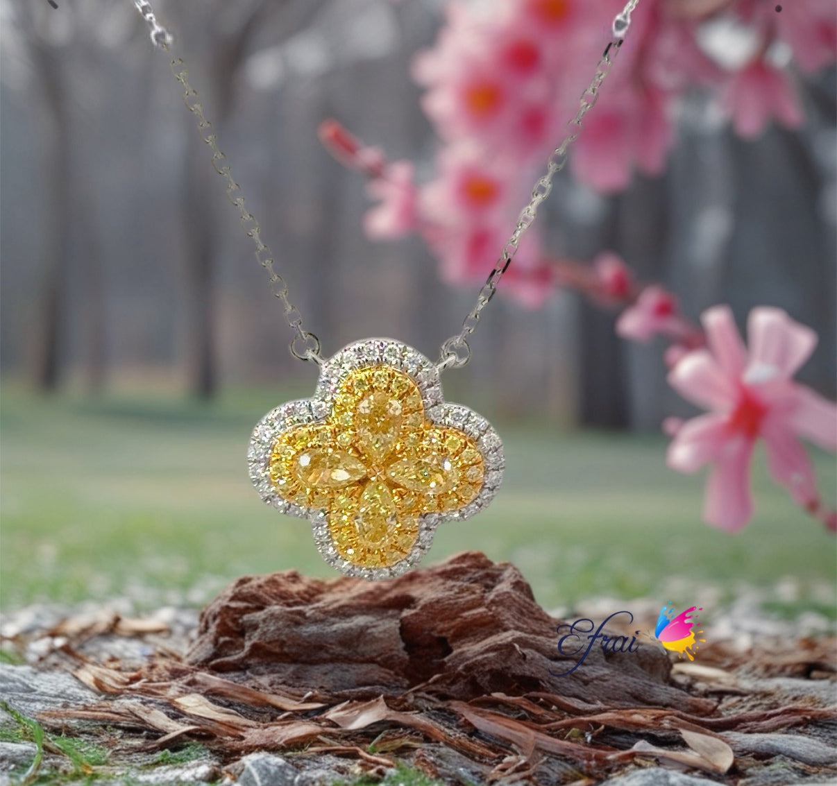 Elegant Yellow diamonds necklace