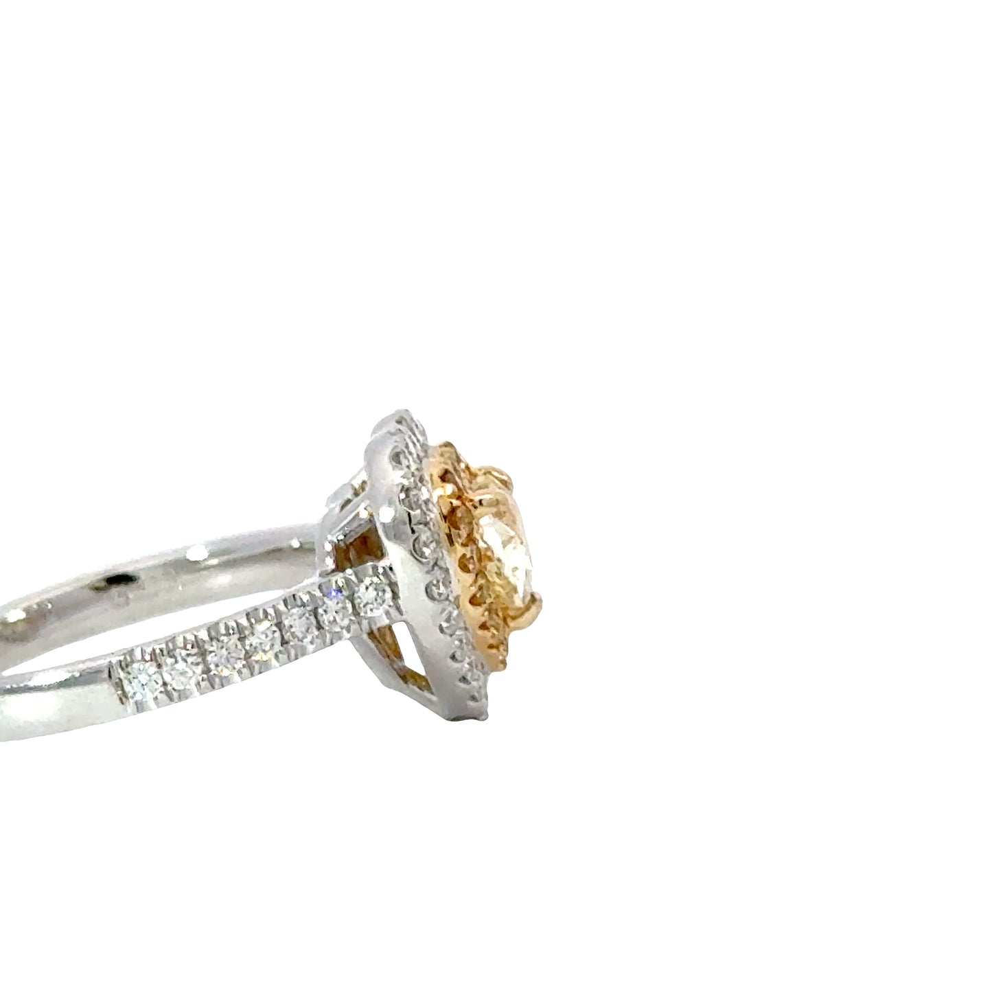 Elegant GIA Fancy light yellow Heart-Shaped Diamond Ring