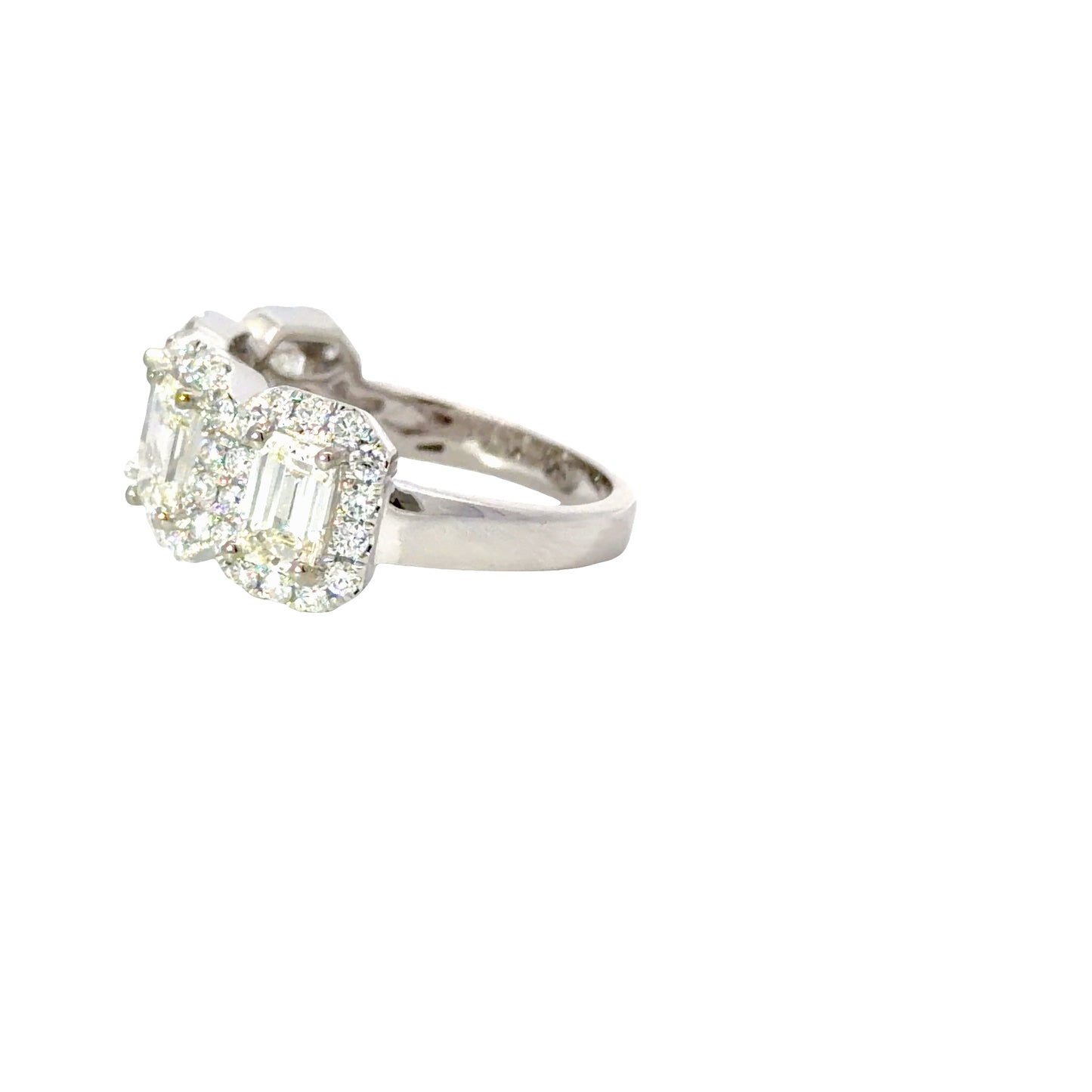 18K gold Natural Emerald cut diamonds band