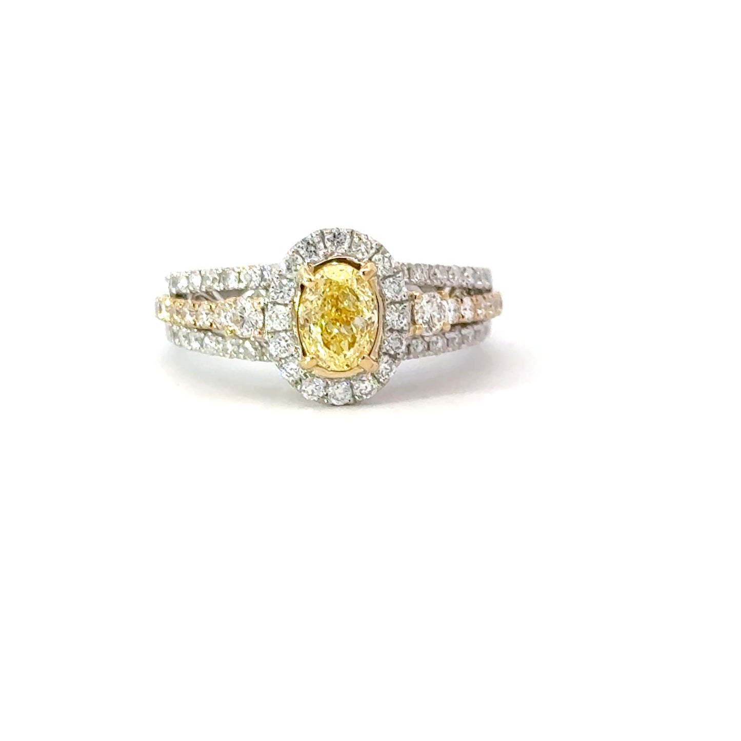 Elegant Natural GIA Fancy light yellow Oval diamond ring