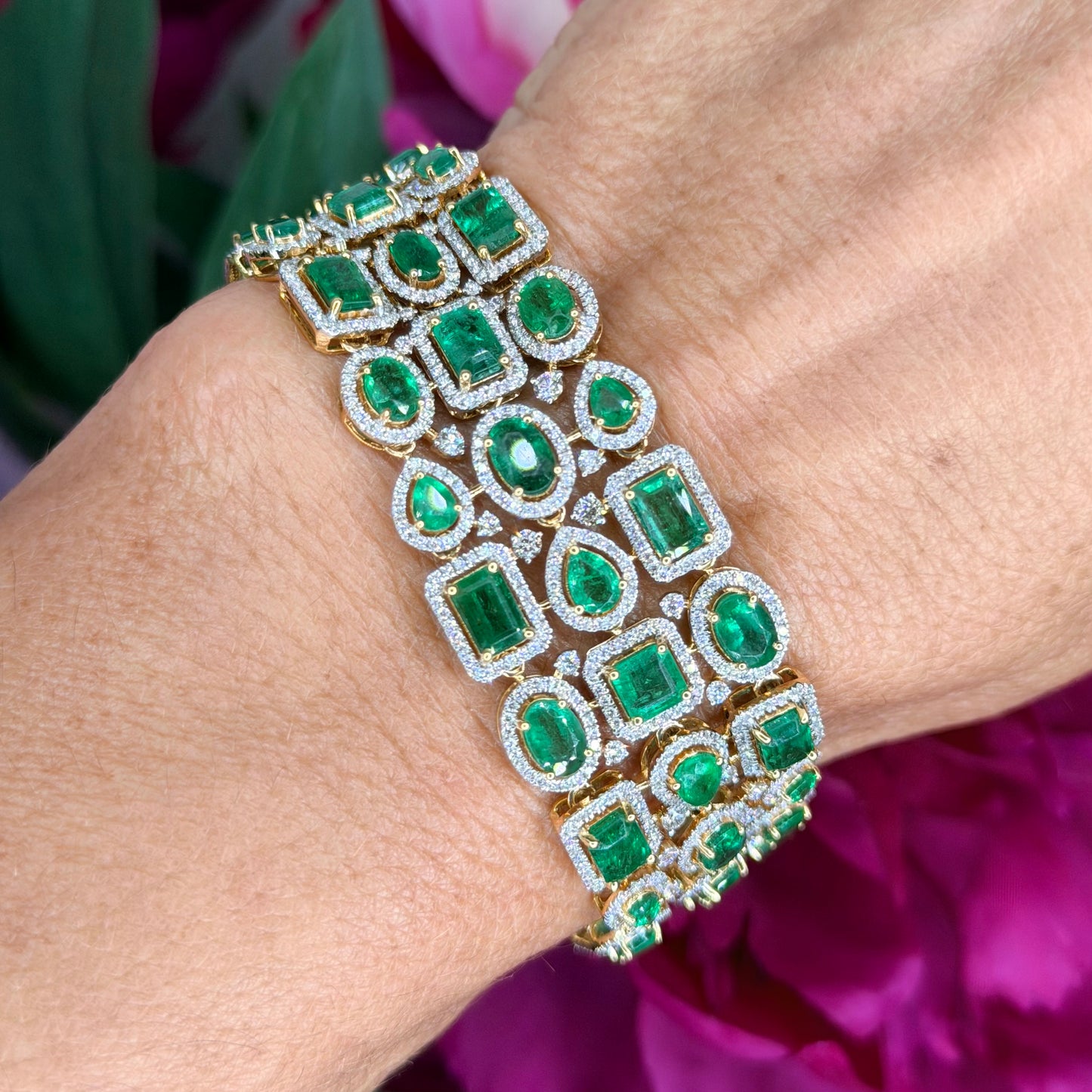 Natural Multi shape Emerald and Diamonds Halo Mosaic Bracelet in Yellow Gold
