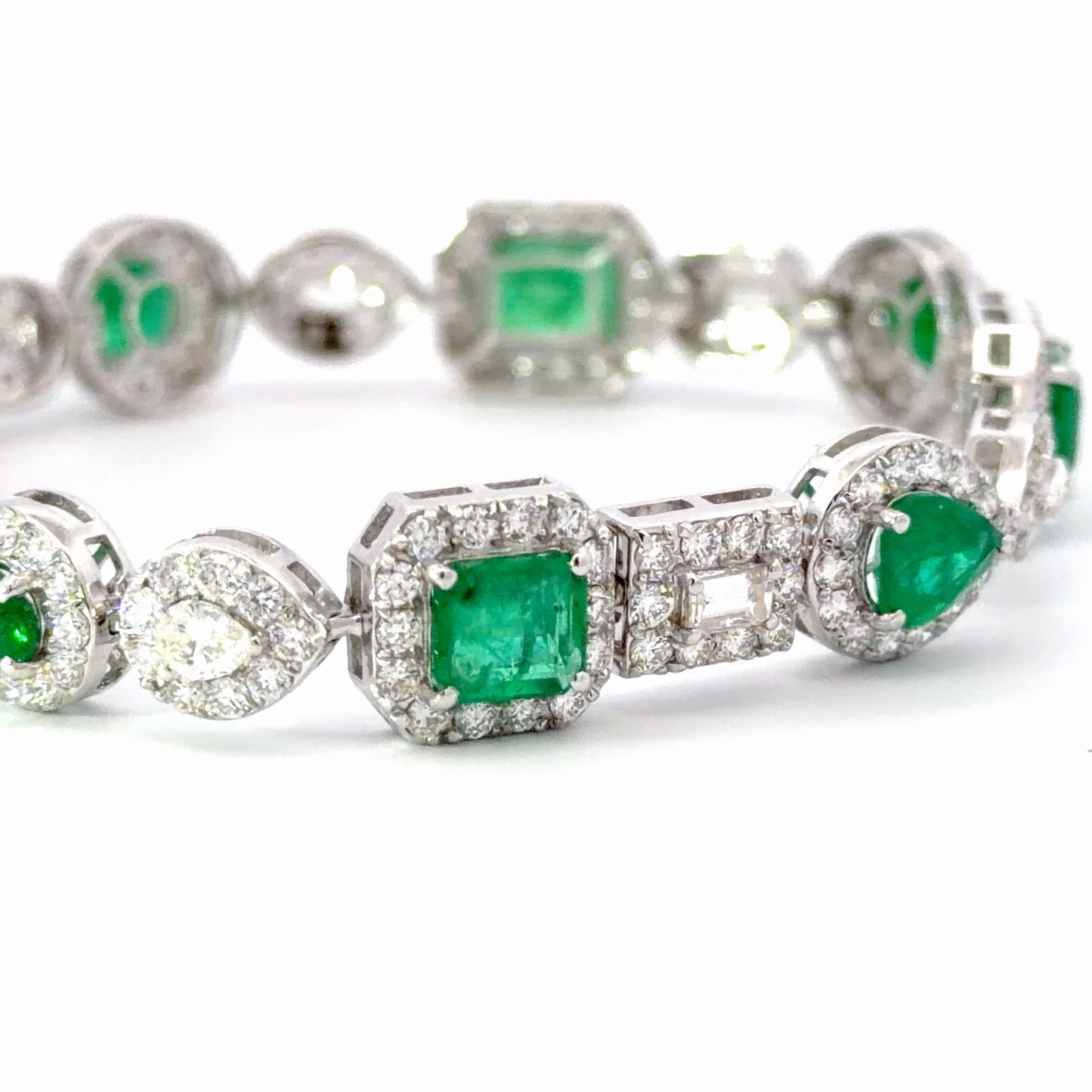 White Gold natural Emerald and Diamond Halo Link Bracelet