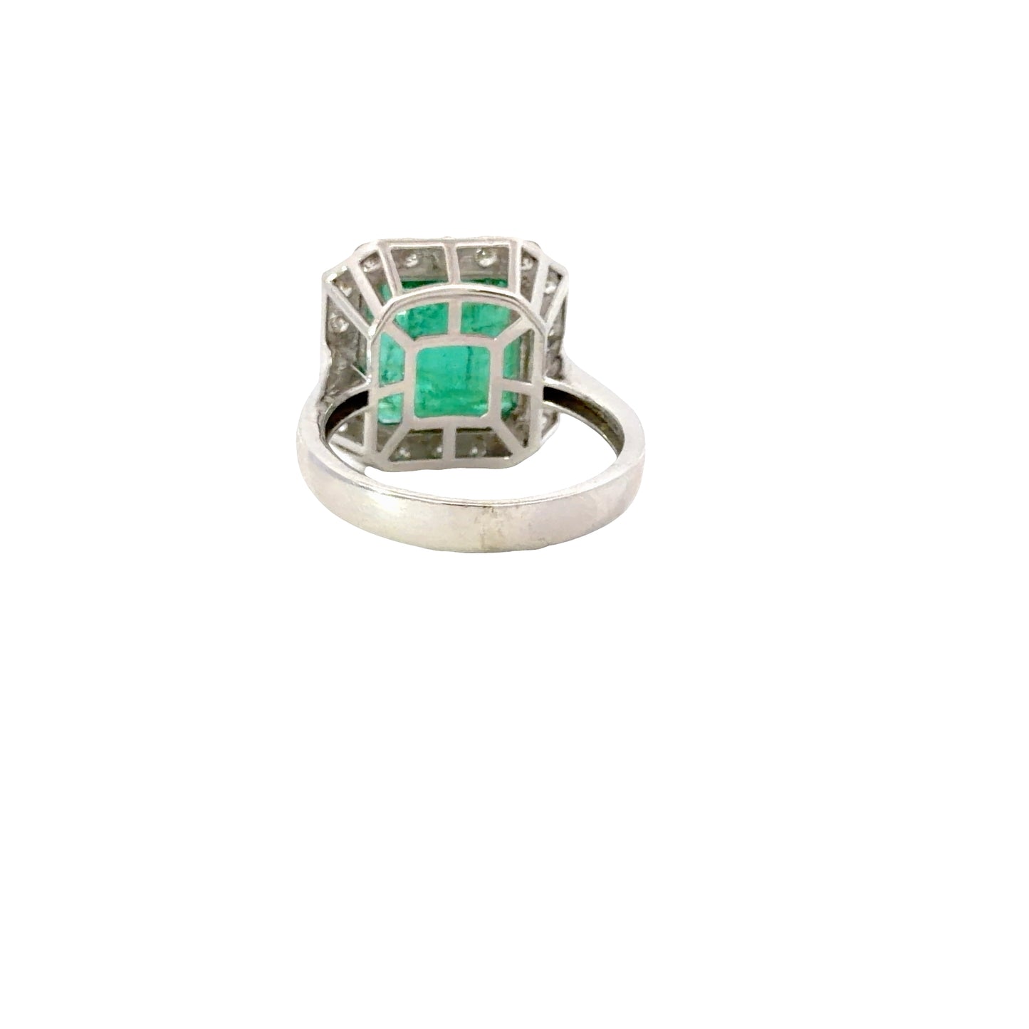 14K White Gold Natural Emerald and diamonds Cocktail Ring