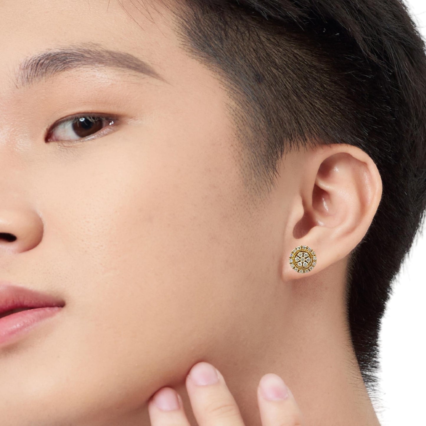 Gorgeous circles full of diamonds studs earrings