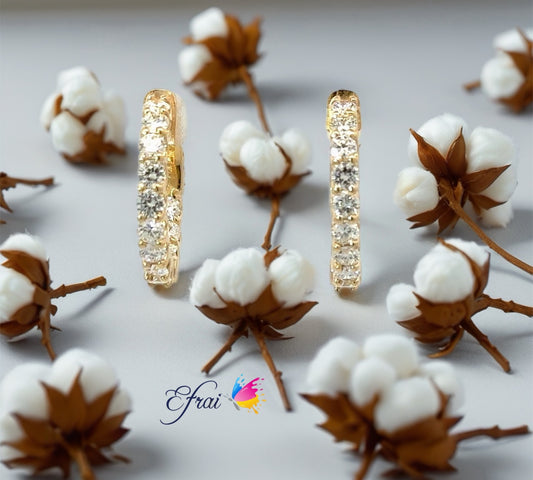 Gorgeous natural diamonds hoops earrings