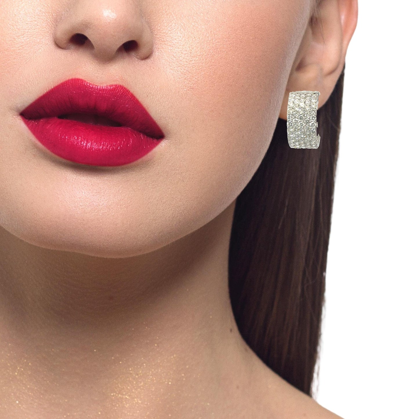 Gorgeous Natural round diamonds earrings