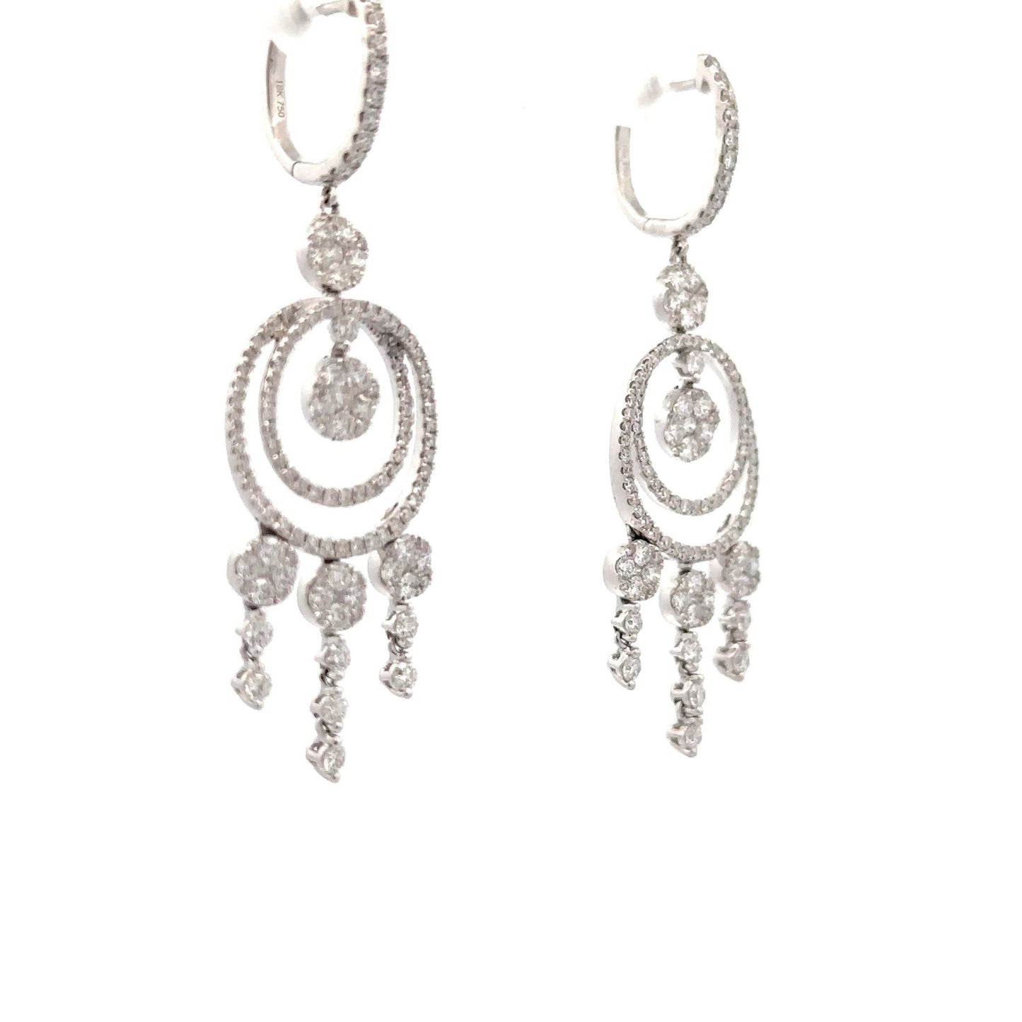 Exotic chandelier full of diamonds earrings