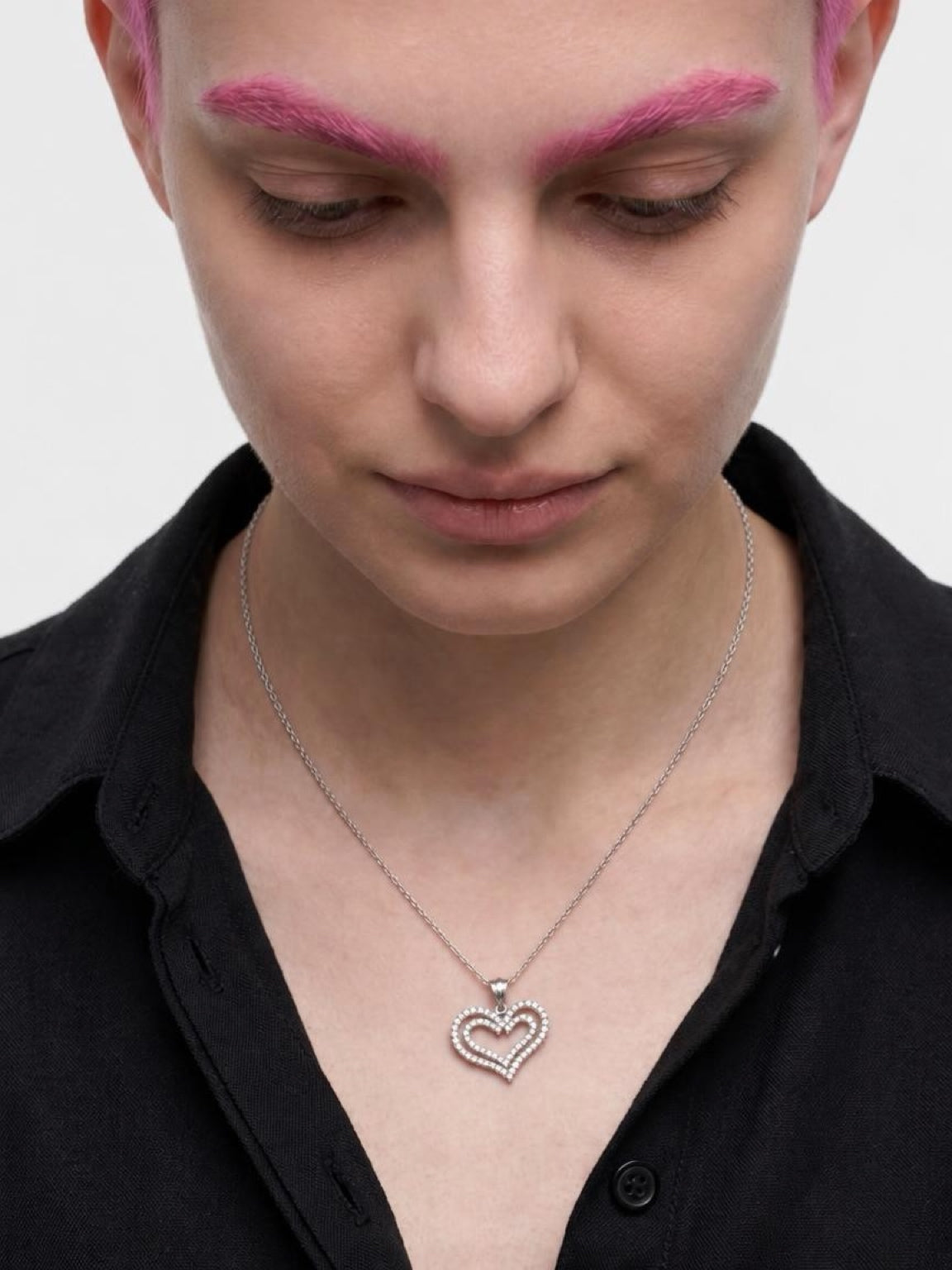 Double diamonds heart necklace
