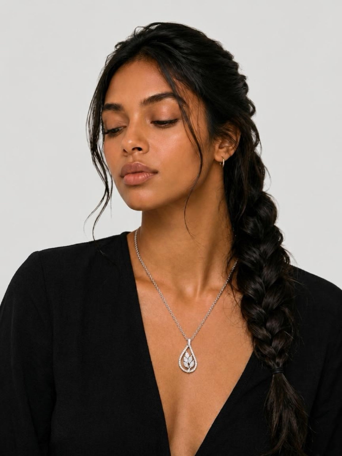 Exotic diamonds necklace