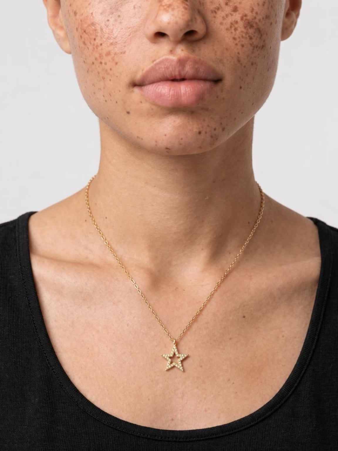 Diamond star necklace