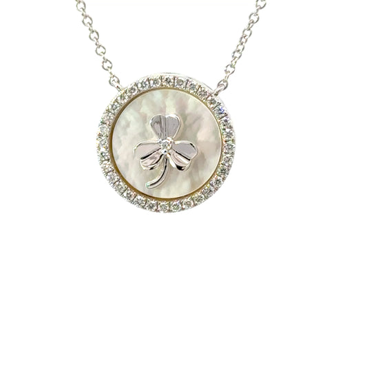 Elegant Clover Pendant Necklace