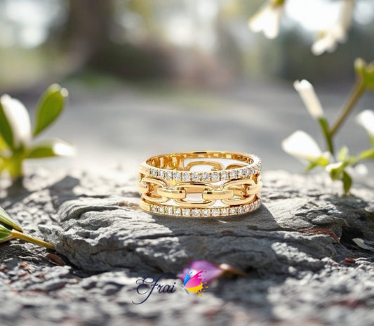 Gorgeous chain and diamonds ring