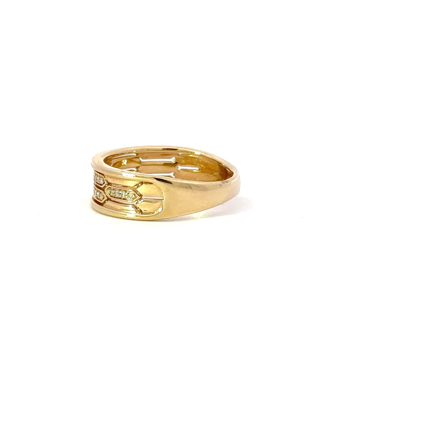 Beautiful natural diamonds ring