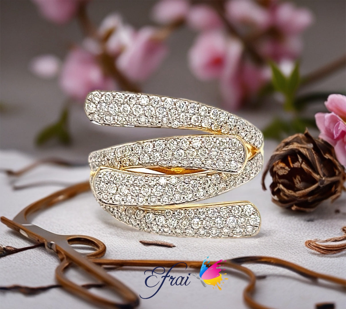 Diamonds ring