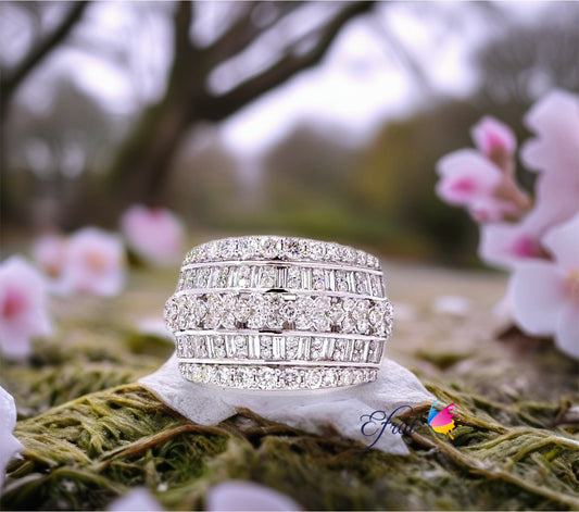 Unique new diamonds band