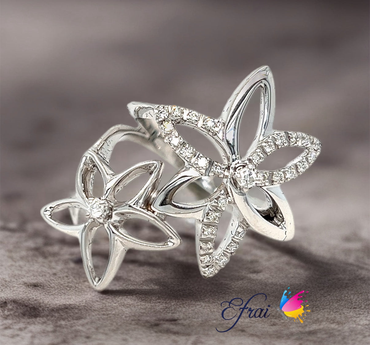 Double diamonds flowers ring