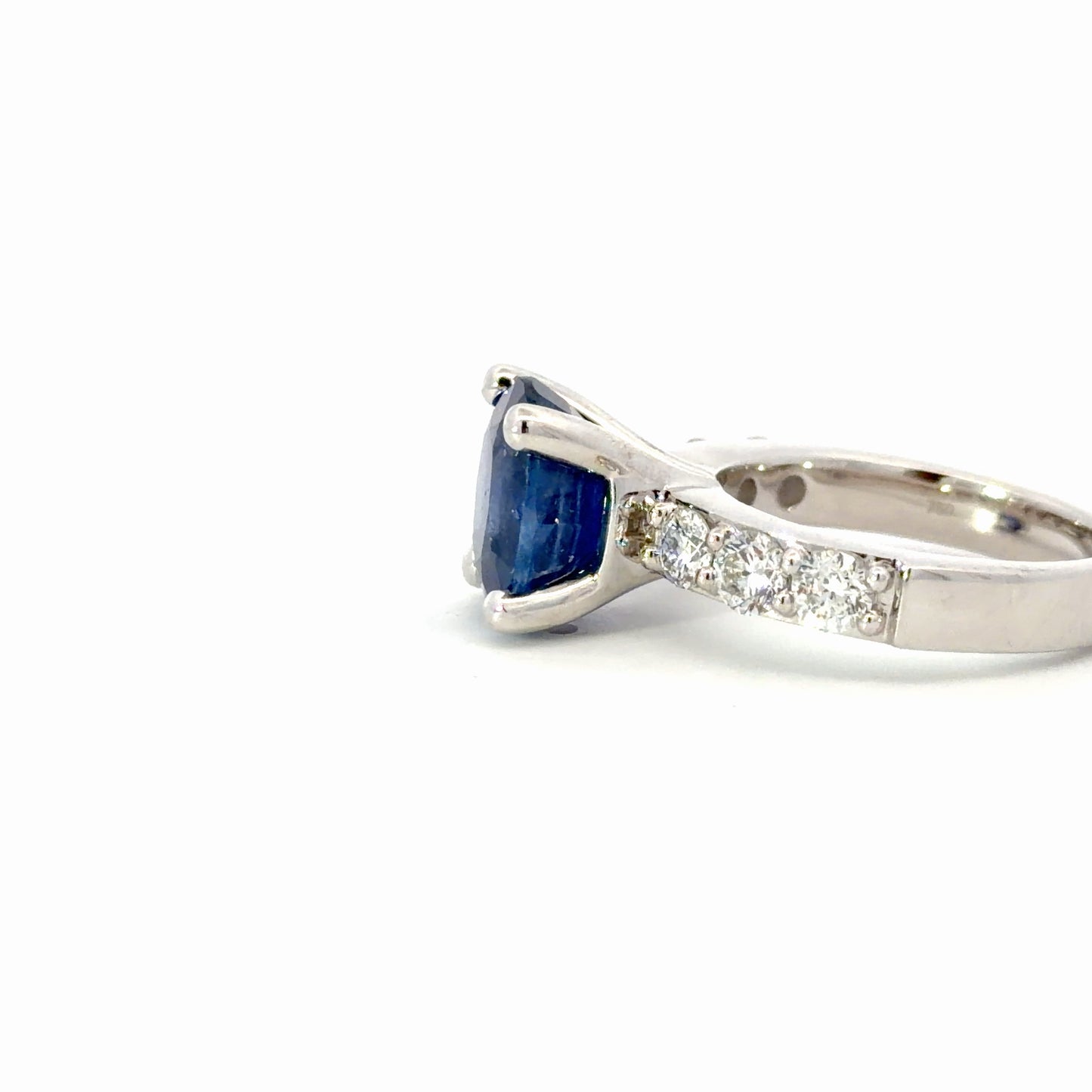 Natural Round Royal Blue Sapphire Solitaire Ring in White Gold