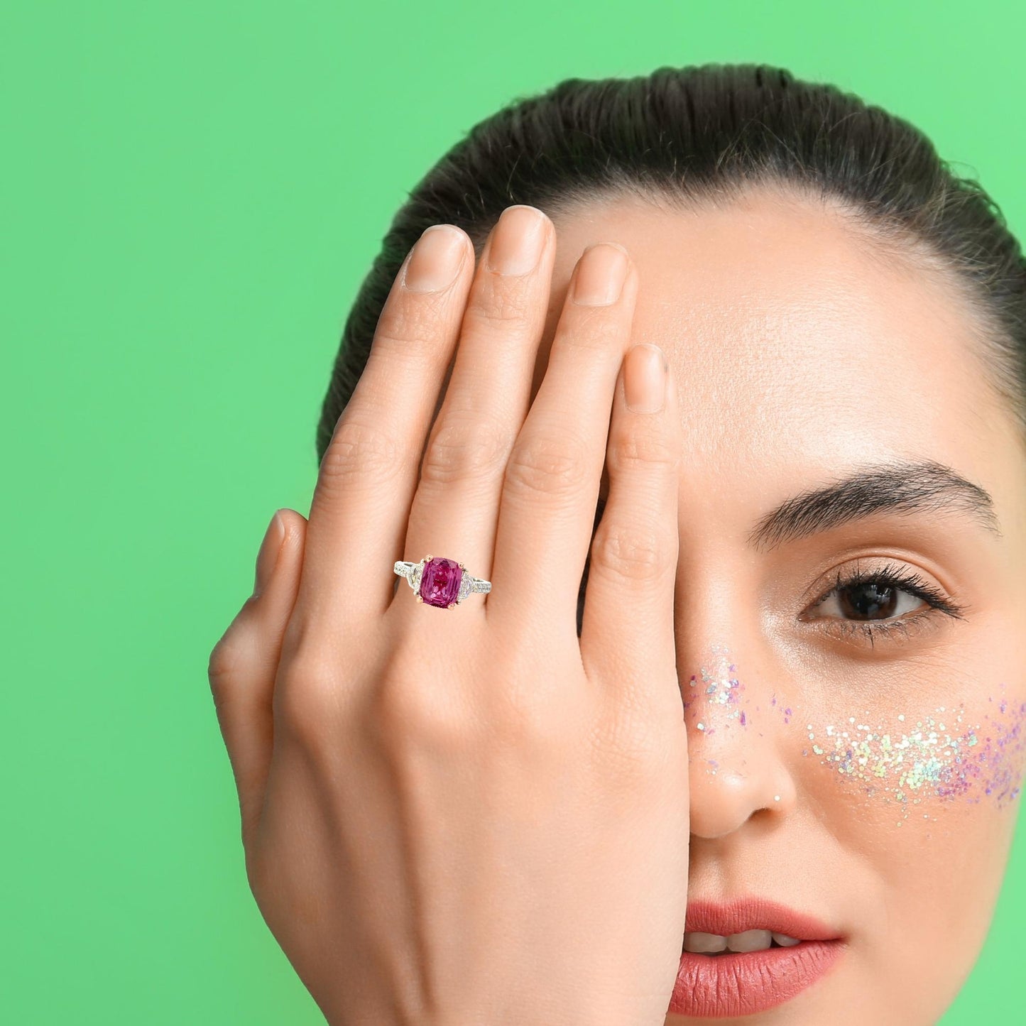 Exquisite GIA Vivid Pink Sapphire and diamonds Ring